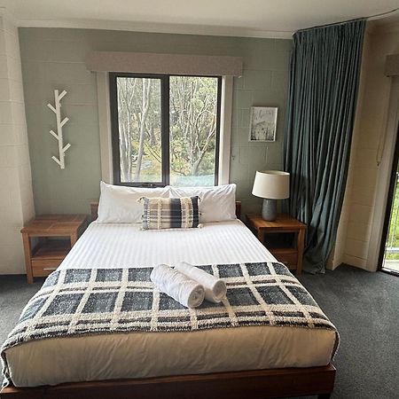 Cedarwood Apartments Falls Creek Exteriör bild