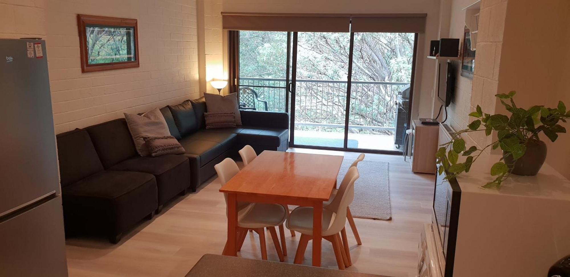 Cedarwood Apartments Falls Creek Exteriör bild