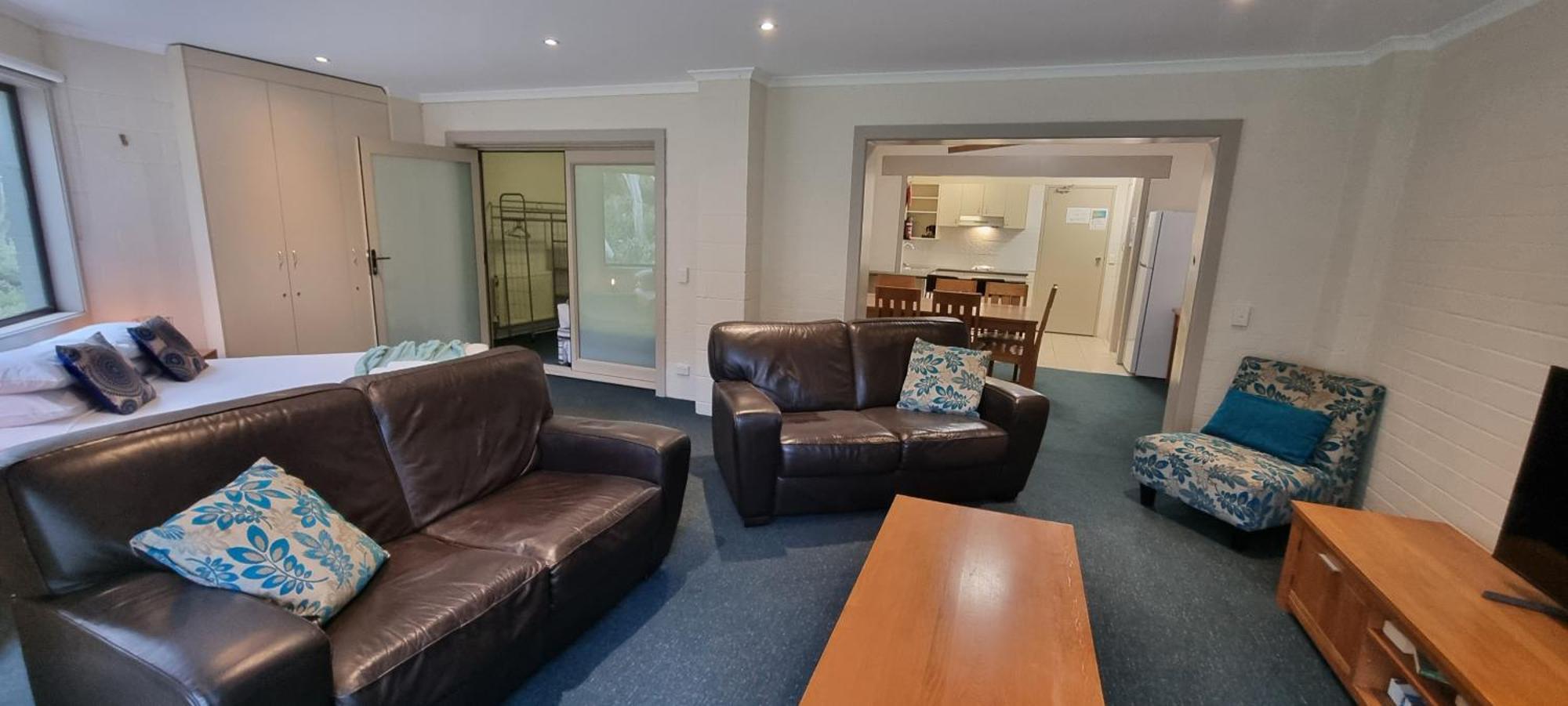 Cedarwood Apartments Falls Creek Exteriör bild