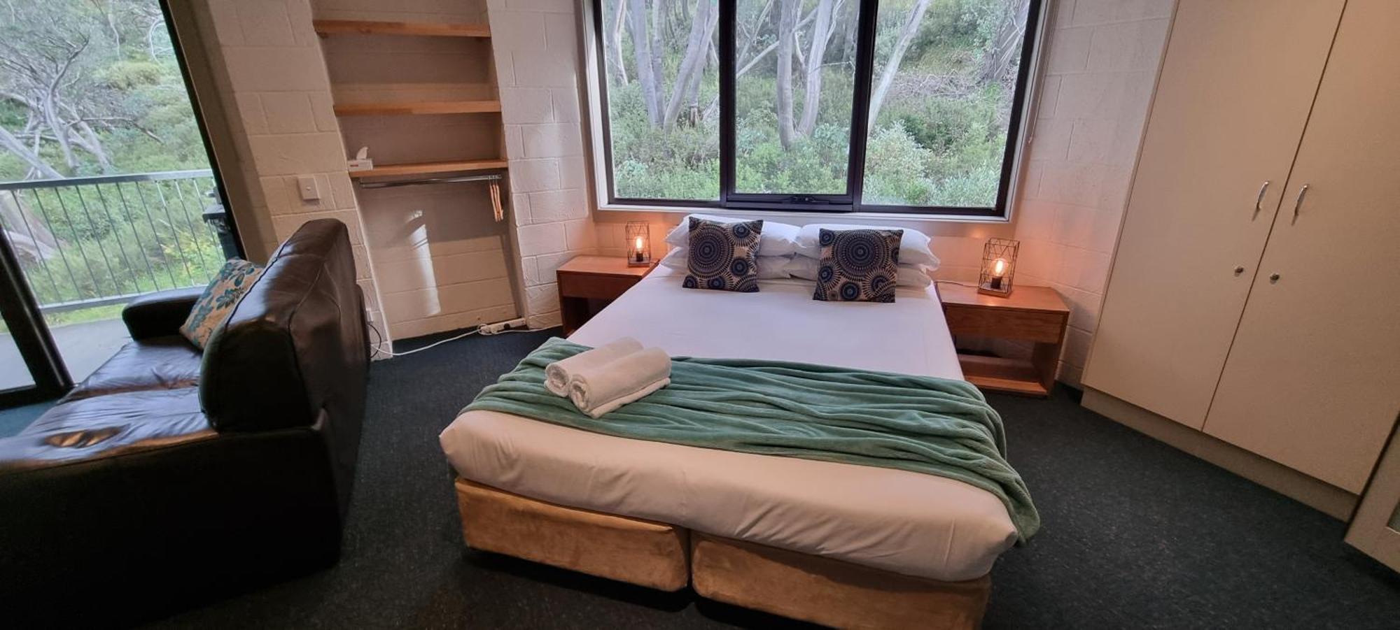 Cedarwood Apartments Falls Creek Exteriör bild